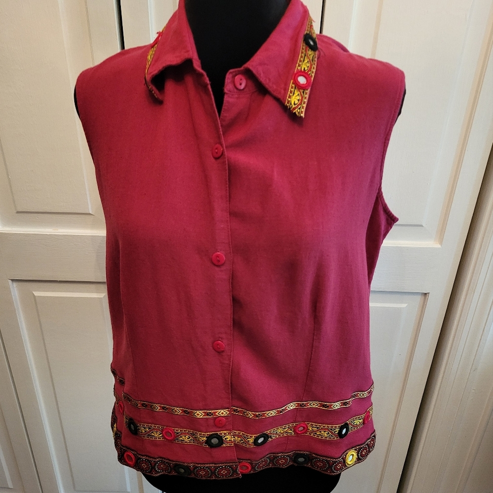 4/$19 Vintage linen blend burgundy sleeveless cropped button-up  Whimsygoth Boho